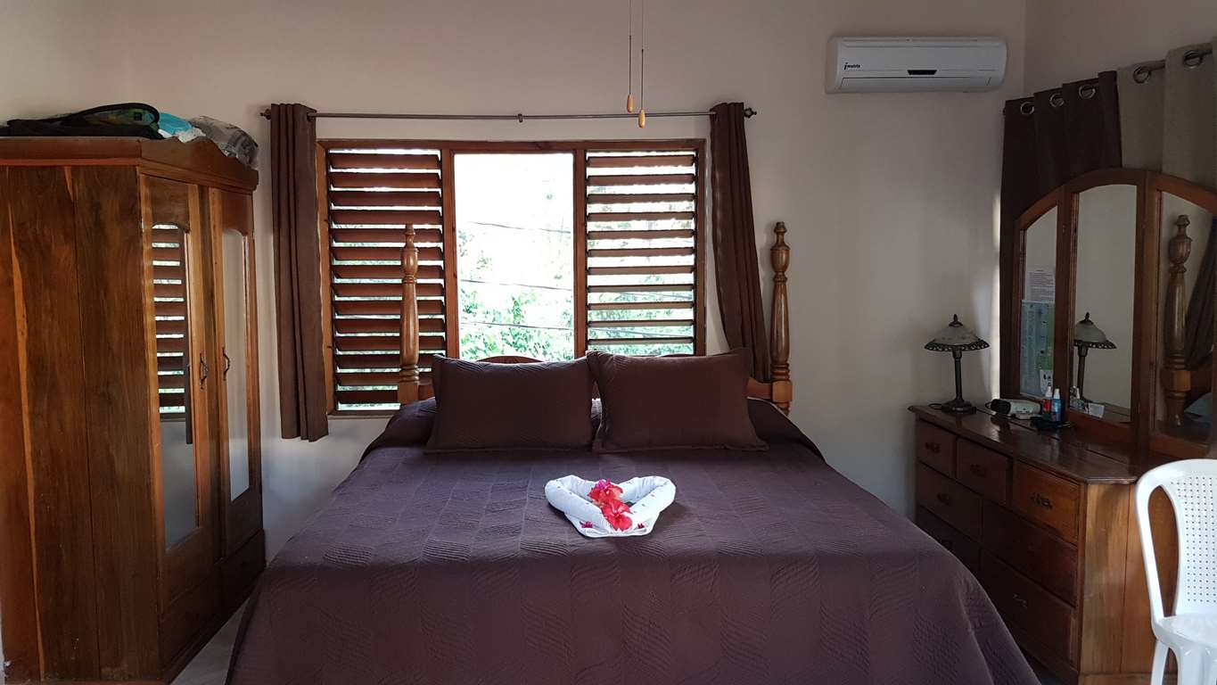 chambre 18 negril beach jamaica rental